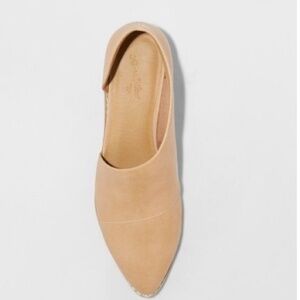 Universal Thread D’orsay low heel booties